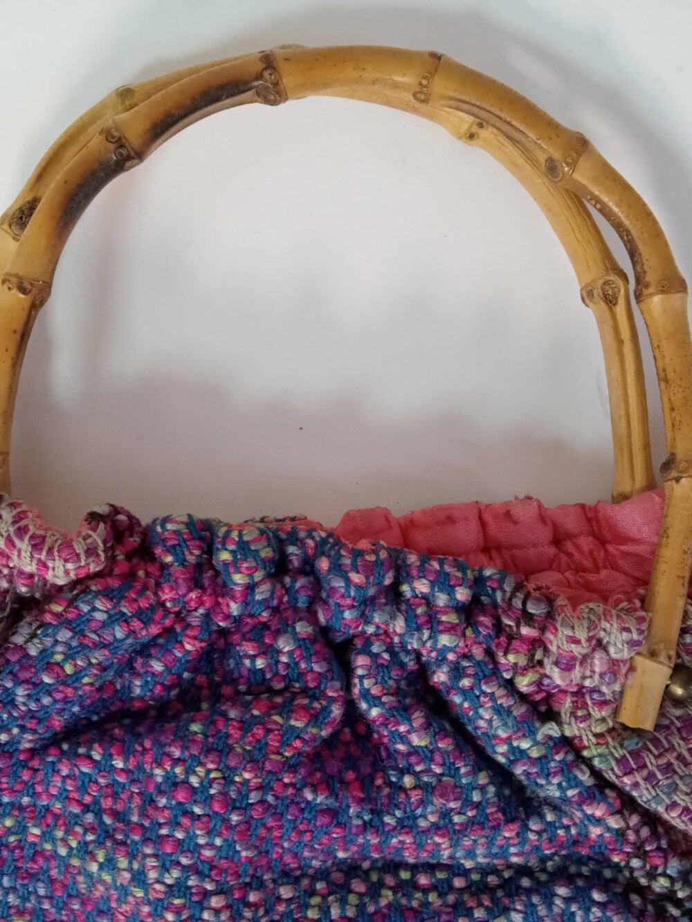 Vintage Hand Woven Fabric Textile Handbag Purse Pink Blue Bamboo Handles - Picture 7 of 15
